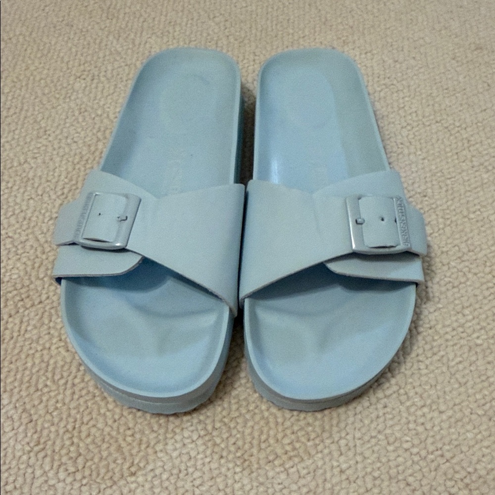 NWOT Light Blue Buckle Birkenstock Slide Sandals Size 8 (39)